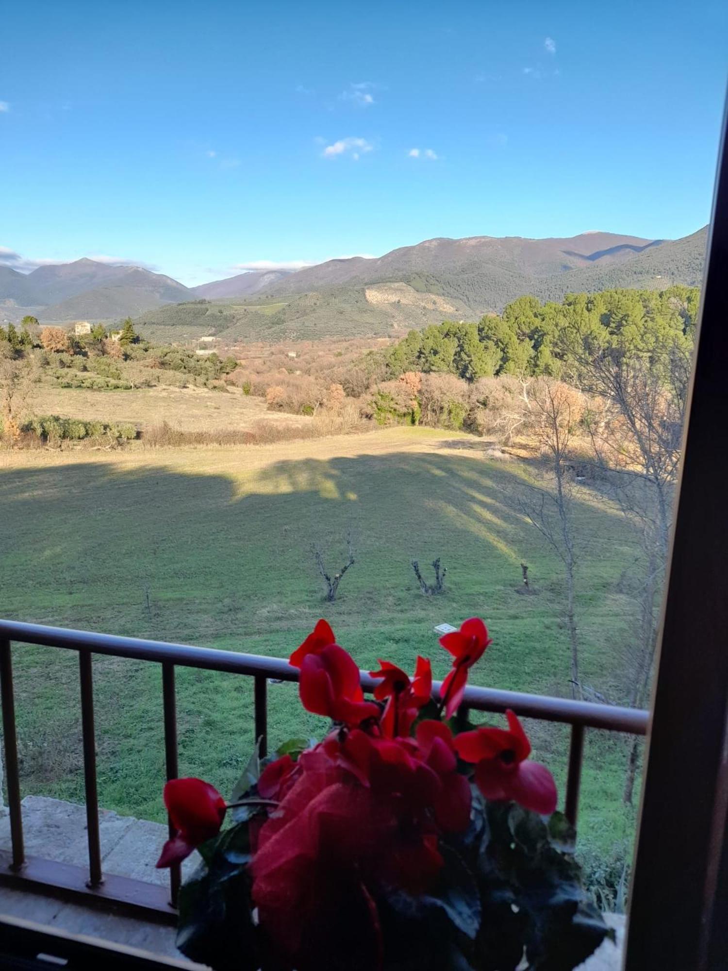 Volver B&B Spoleto Buitenkant foto